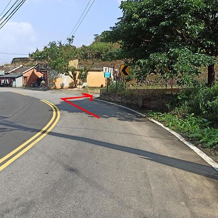 Emoonten Homestay Sanzhi Exterior photo