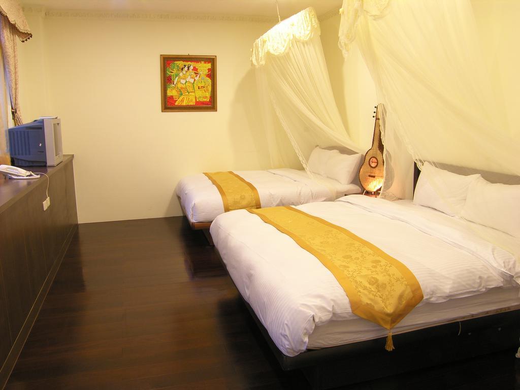 Emoonten Homestay Sanzhi Exterior photo